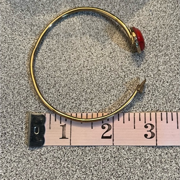 Brass Toned Metal Arrow Bracelet - Picture 7 of 7